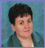 Simonné Romsics Erika-crop